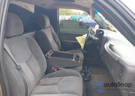 2003 Chevrolet Silverado 1500 Ls from USA, damaged, VIN 1GCEC14T23Z275845